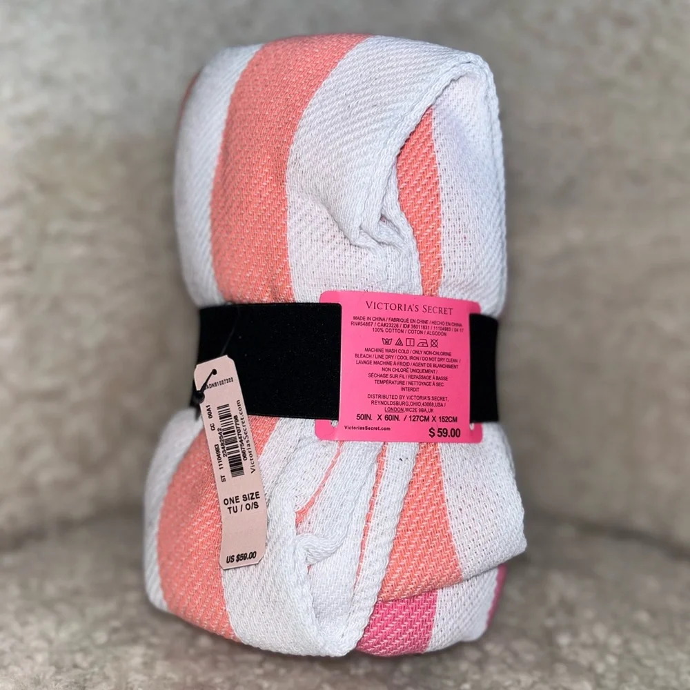 Victorias Secret Limited Edition Beach Towel NWT